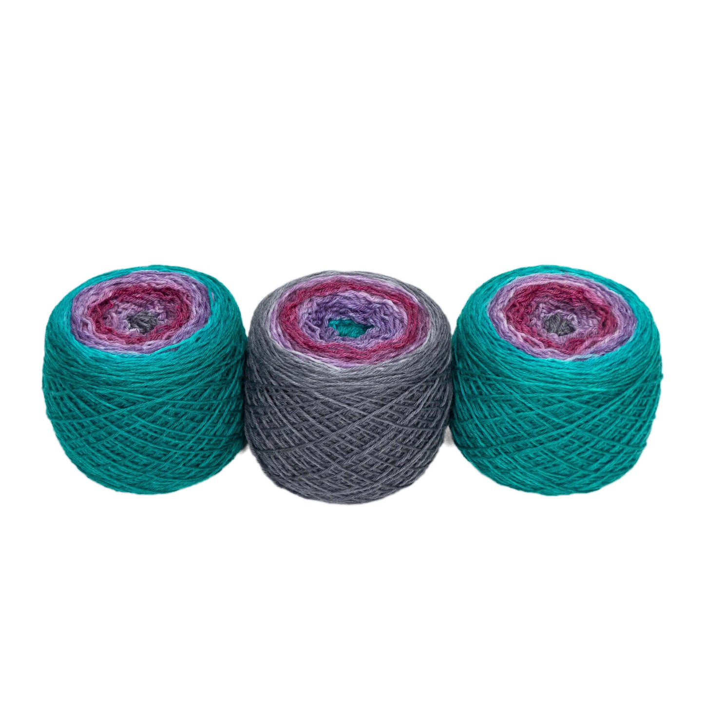 Full " Dancing In The Moonlight " - Lleaf SW Merino/Bamboo/Nylon Handpainted Gradient Fingering Weight Yarn 100g Skein