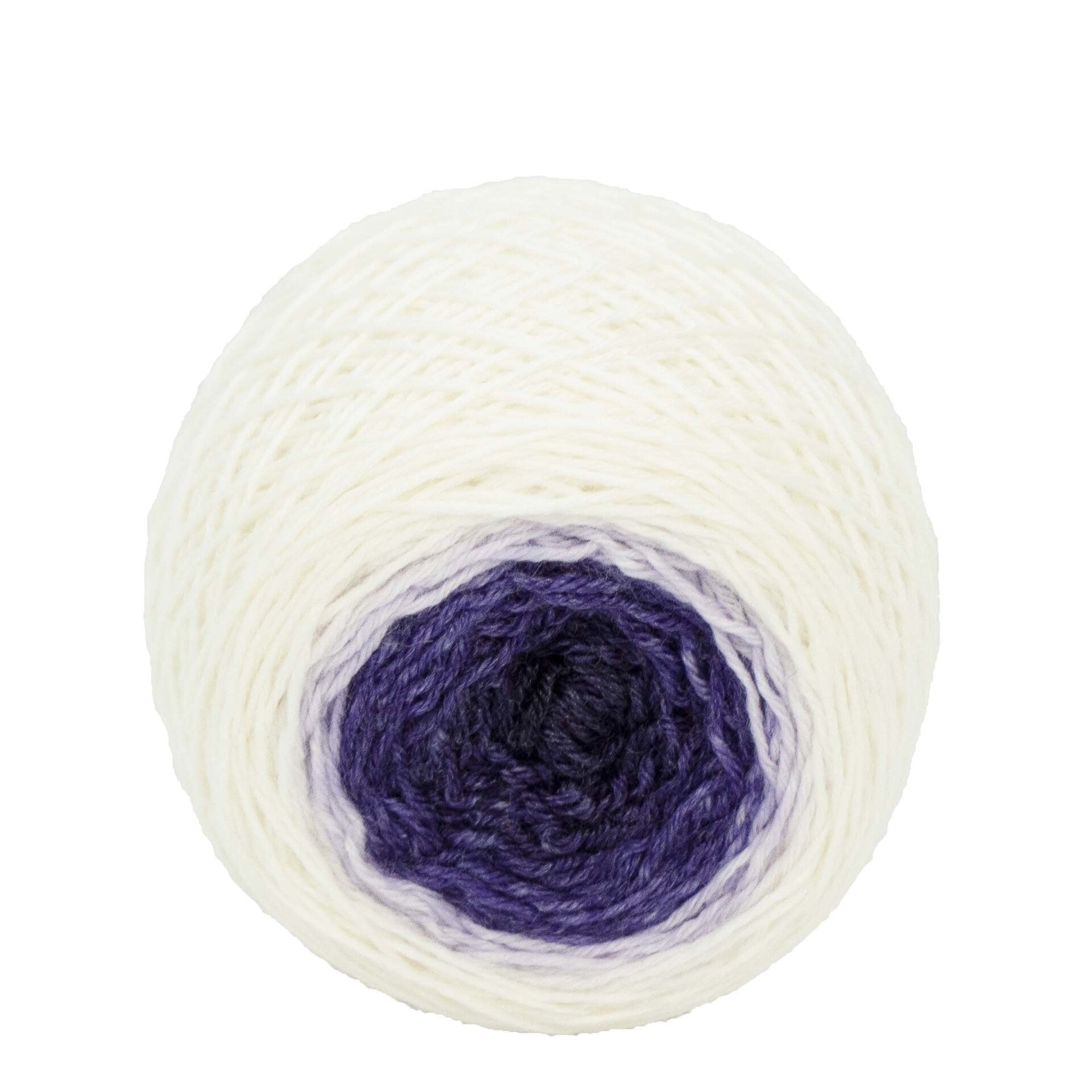 Full " Lightning Strike! " - Lleaf SW Merino/Bamboo/Nylon Handpainted Gradient Fingering Weight Yarn 100g Skein